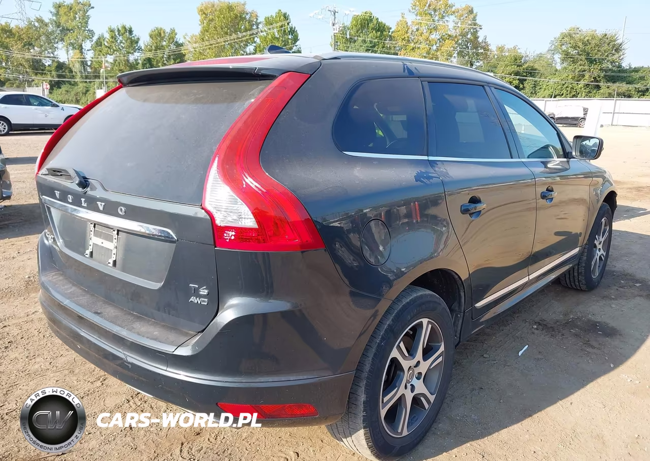 2014 Volvo Xc60 T6 R-Design VIN:YV4902DZ6E2544443 - 4