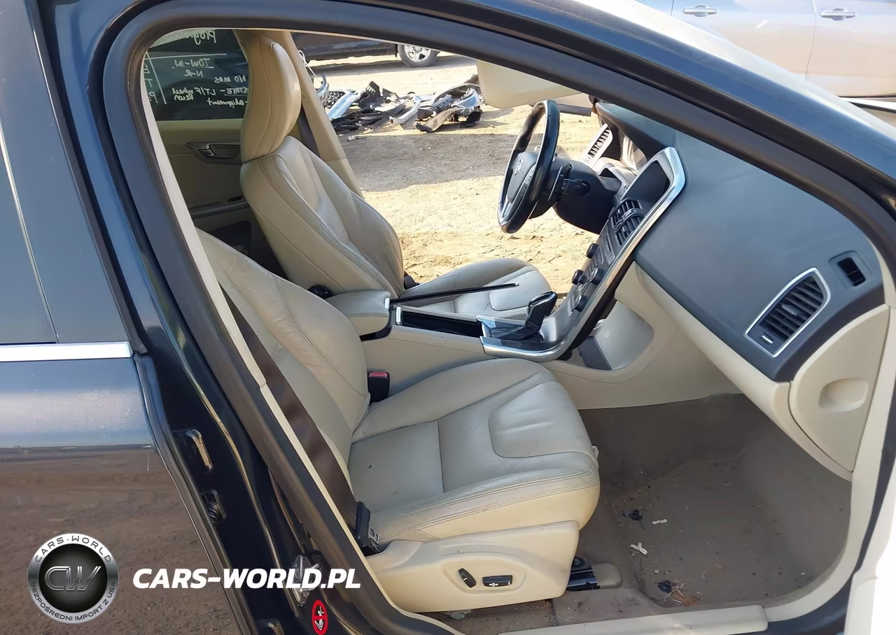 2014 Volvo Xc60 T6 R-Design VIN:YV4902DZ6E2544443 - 5