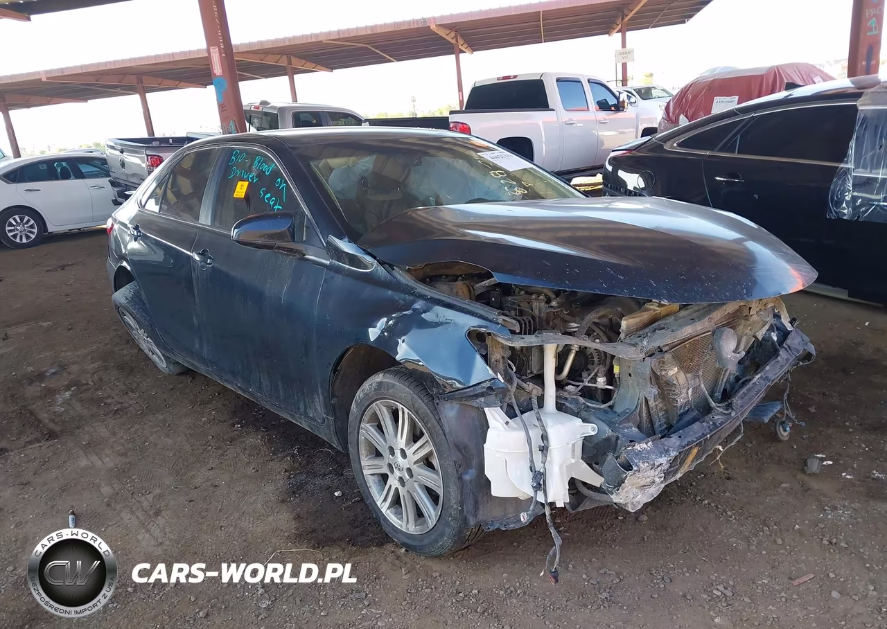 2016 Toyota Camry Le