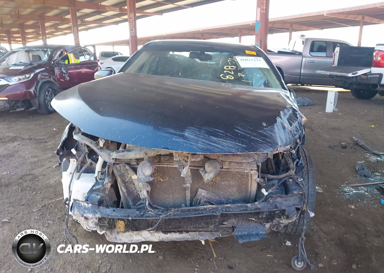 2016 Toyota Camry Le VIN:4T1BF1FK6GU608156 - 12