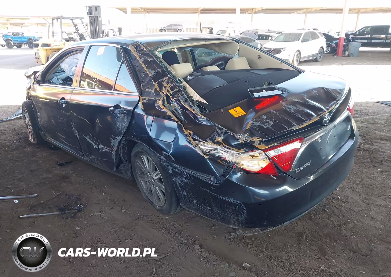 2016 Toyota Camry Le VIN:4T1BF1FK6GU608156 - 3