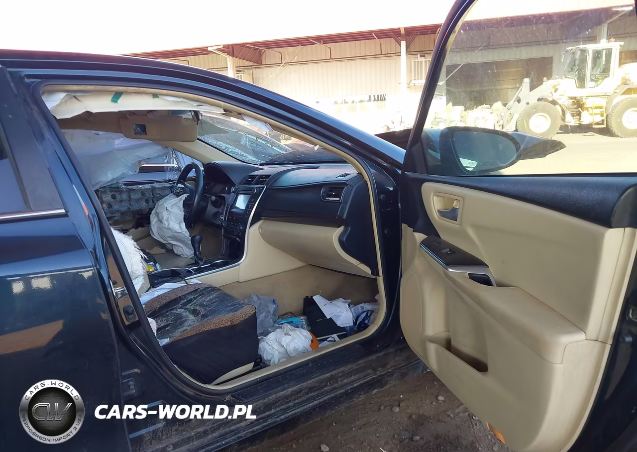 2016 Toyota Camry Le VIN:4T1BF1FK6GU608156 - 5