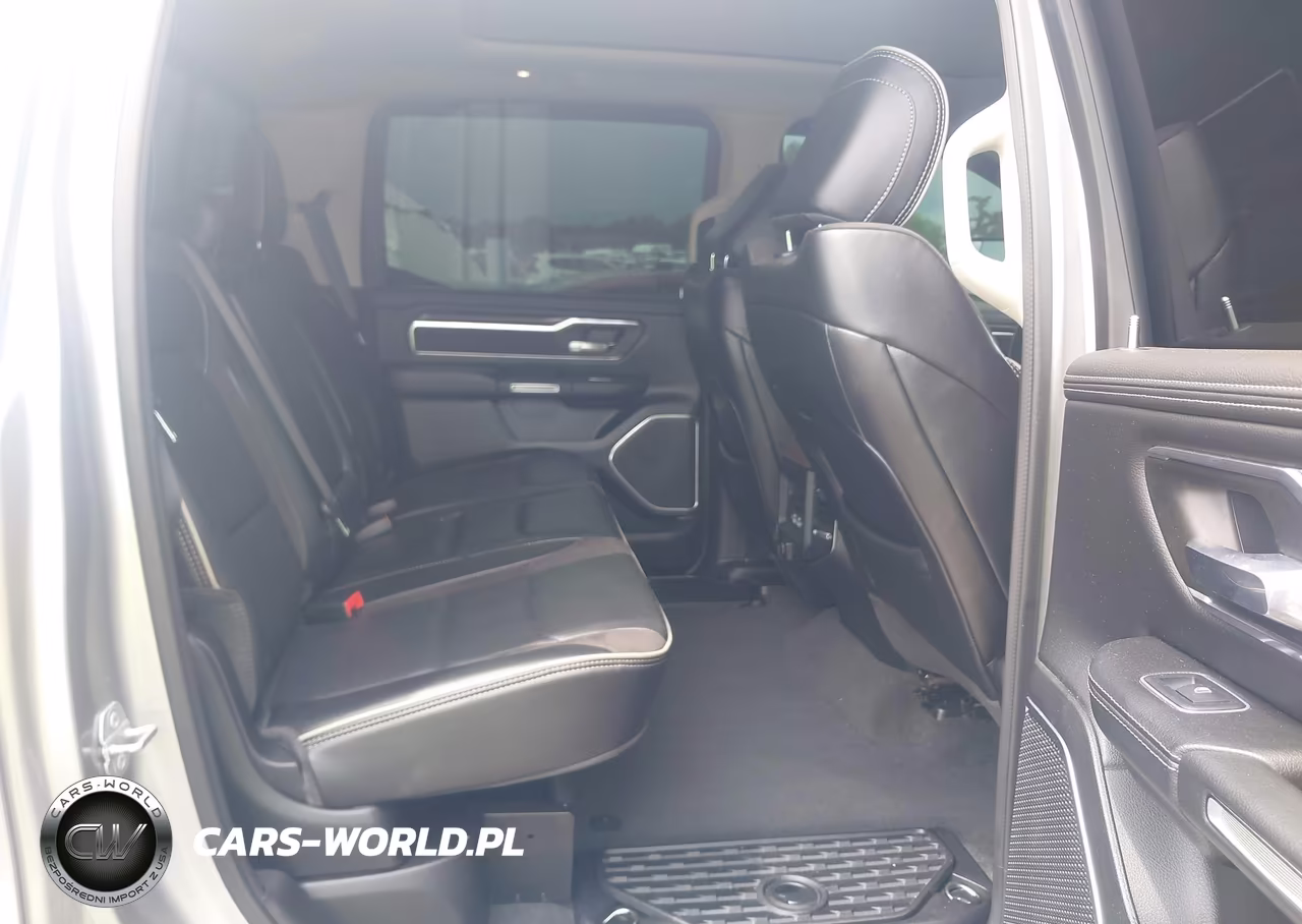 2022 Ram 1500 Laramie 4X2 5'7 Box VIN:1C6RREJTXNN398158 - 8