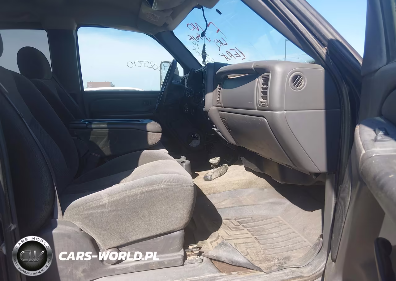 2005 Chevrolet Silverado 2500Hd Ls VIN:1GCHK29U35E209984 - 5