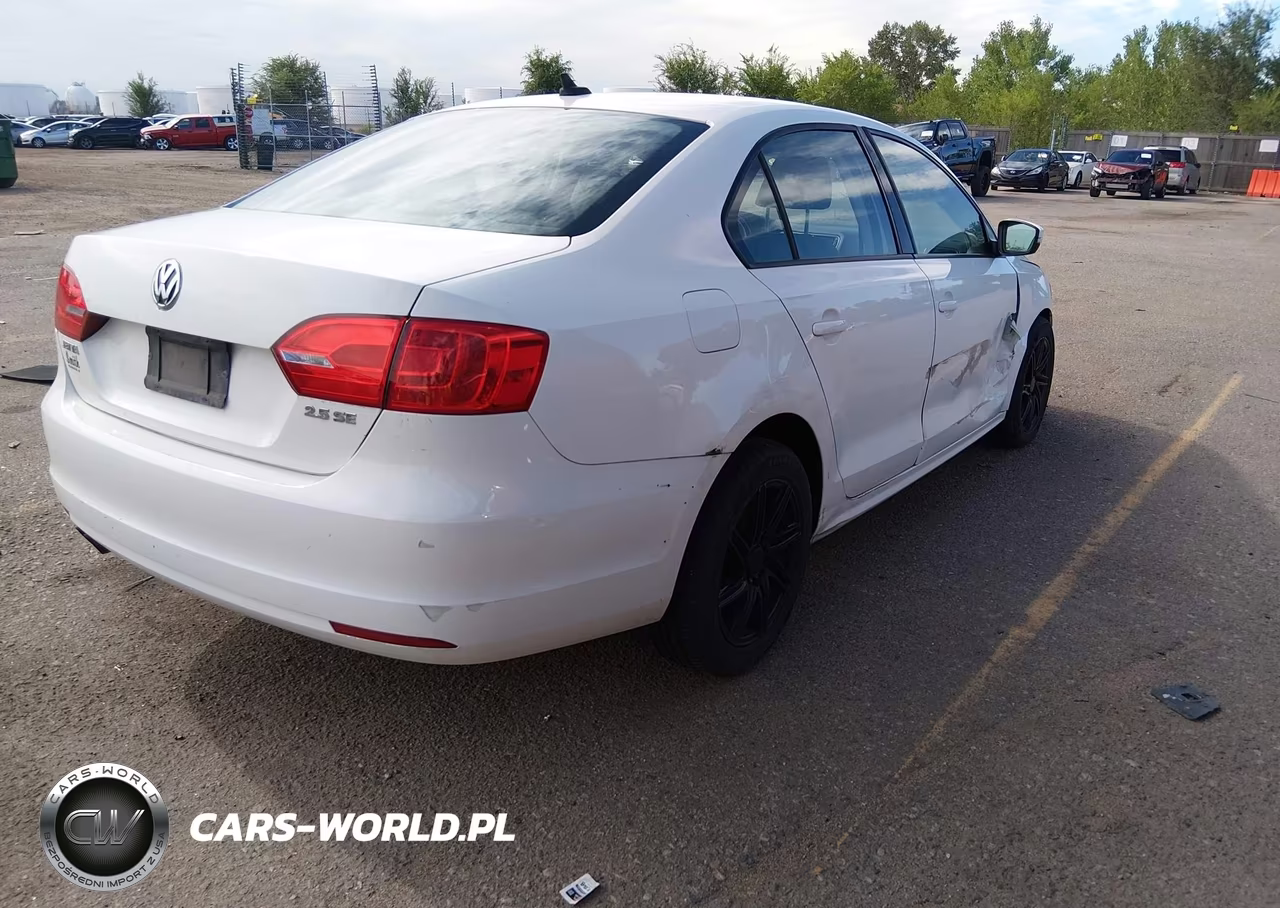 2011 Volkswagen Jetta 2.5L Se VIN:3VWDZ7AJ1BM053634 - 4