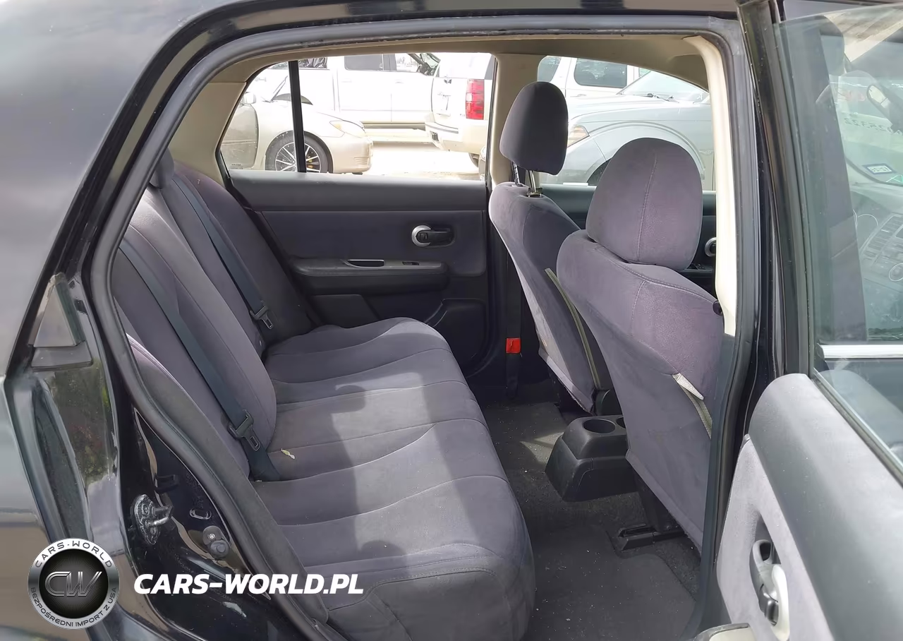 2008 Nissan Versa 1.8S VIN:3N1BC11E88L372686 - 8