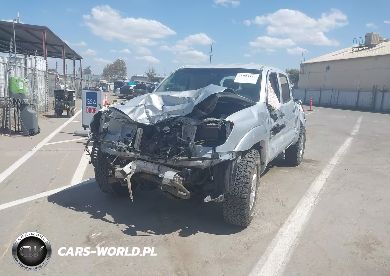 2011 Toyota Tacoma Prerunner V6 VIN:3TMJU4GN5BM115646 - 2