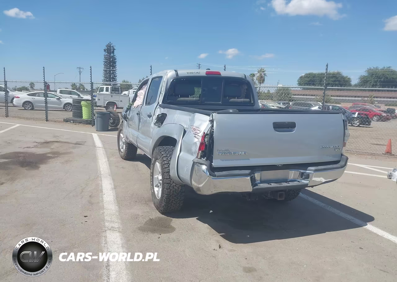 2011 Toyota Tacoma Prerunner V6 VIN:3TMJU4GN5BM115646 - 3