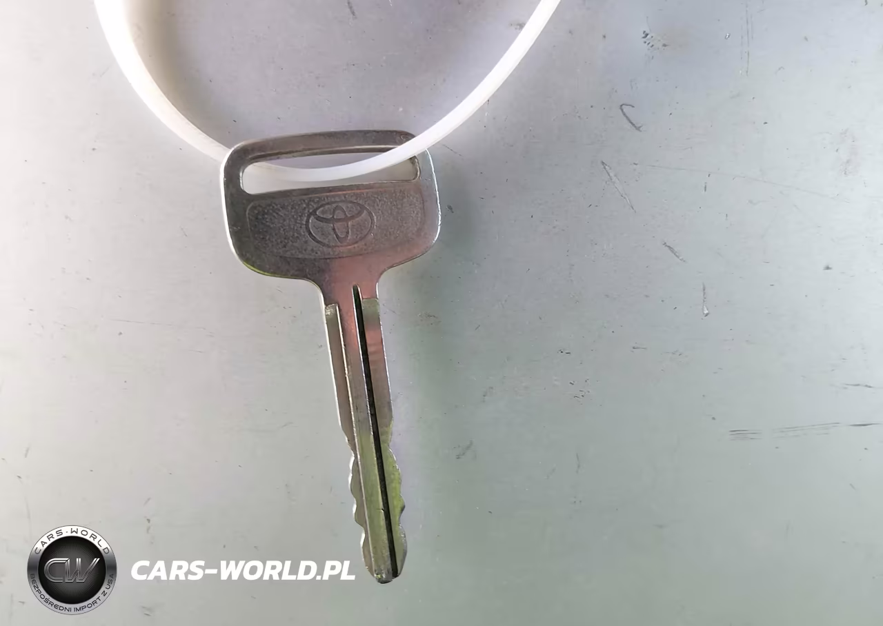 1999 Toyota Camry Le V6 VIN:JT2BF28KXX0155702 - 11