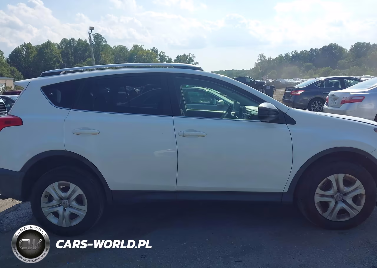 2014 Toyota Rav4 Le VIN:JTMBFREV4EJ005865 - 13