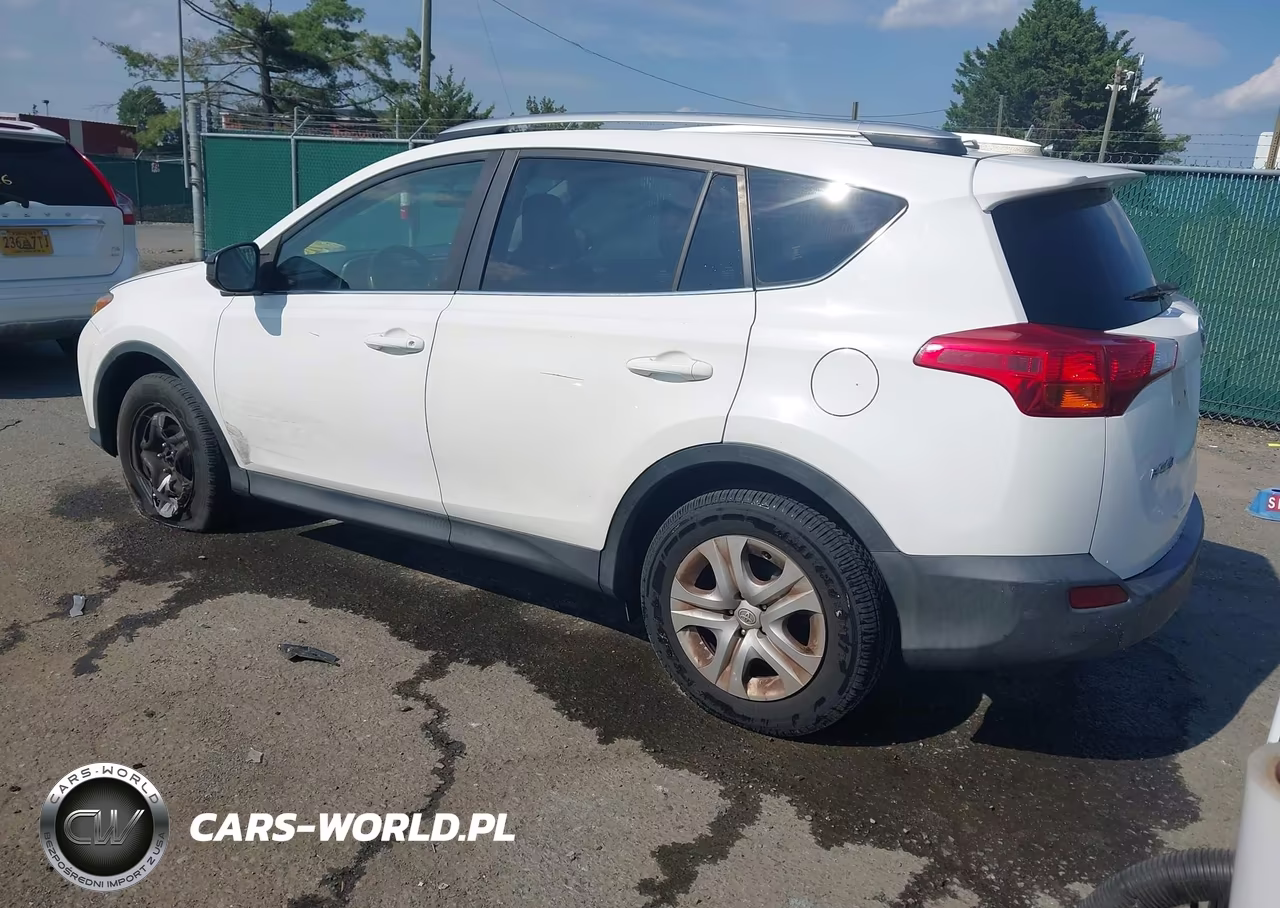 2014 Toyota Rav4 Le VIN:JTMBFREV4EJ005865 - 3