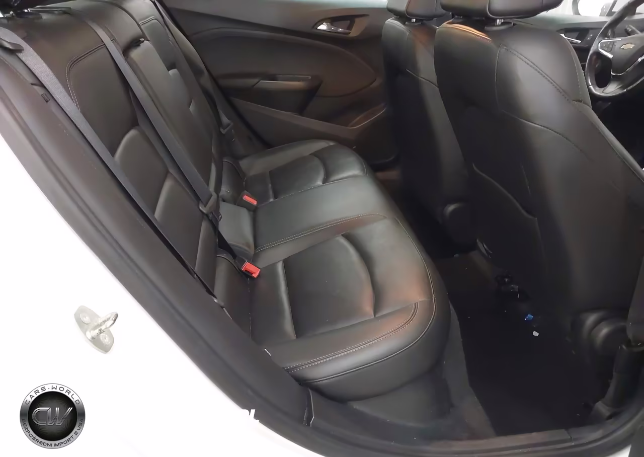 2018 Chevrolet Cruze Premier Auto VIN:1G1BF5SM2J7197534 - 8