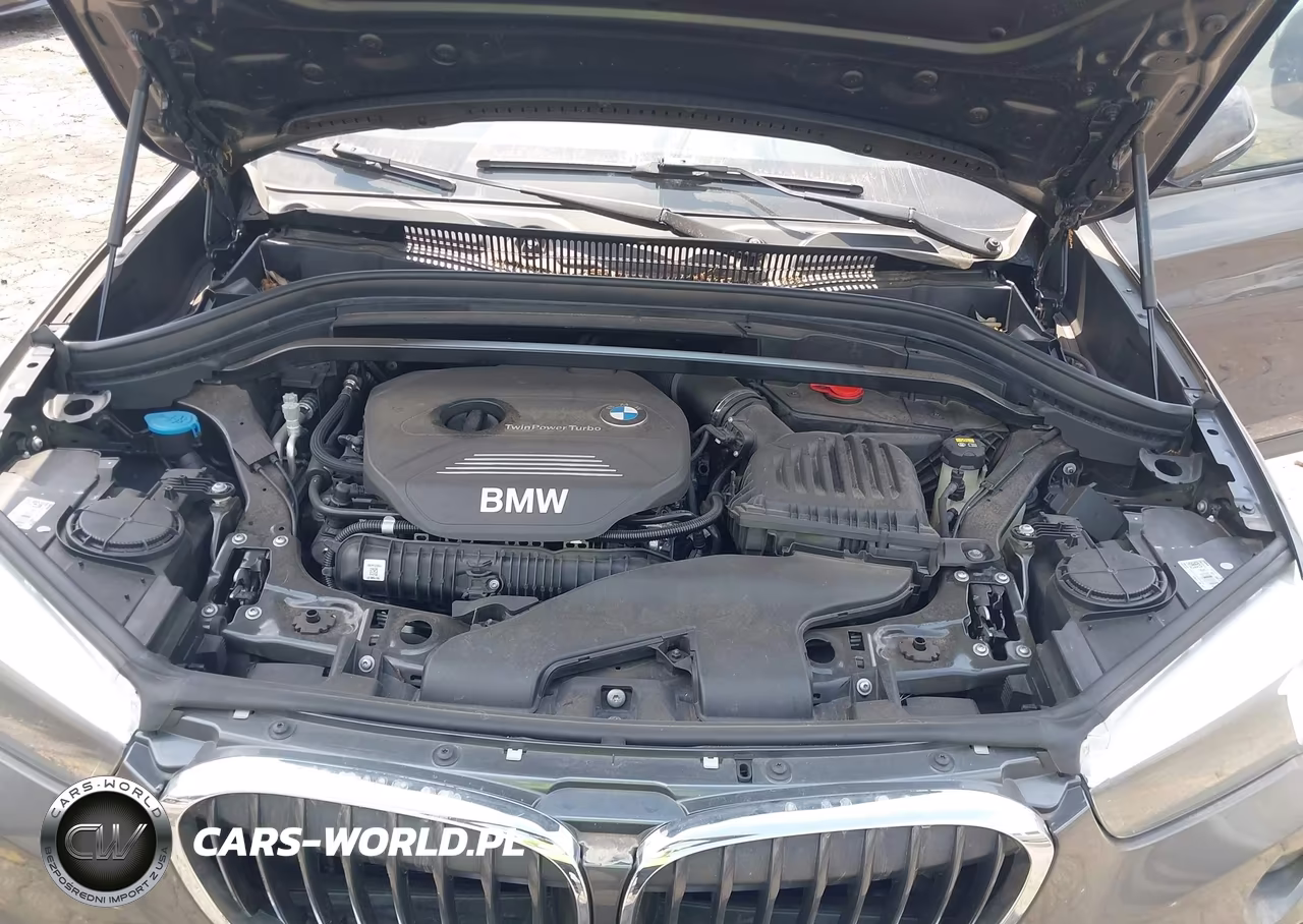 2018 BMW X1 Sdrive28I VIN:WBXHU7C36J5H38904 - 10