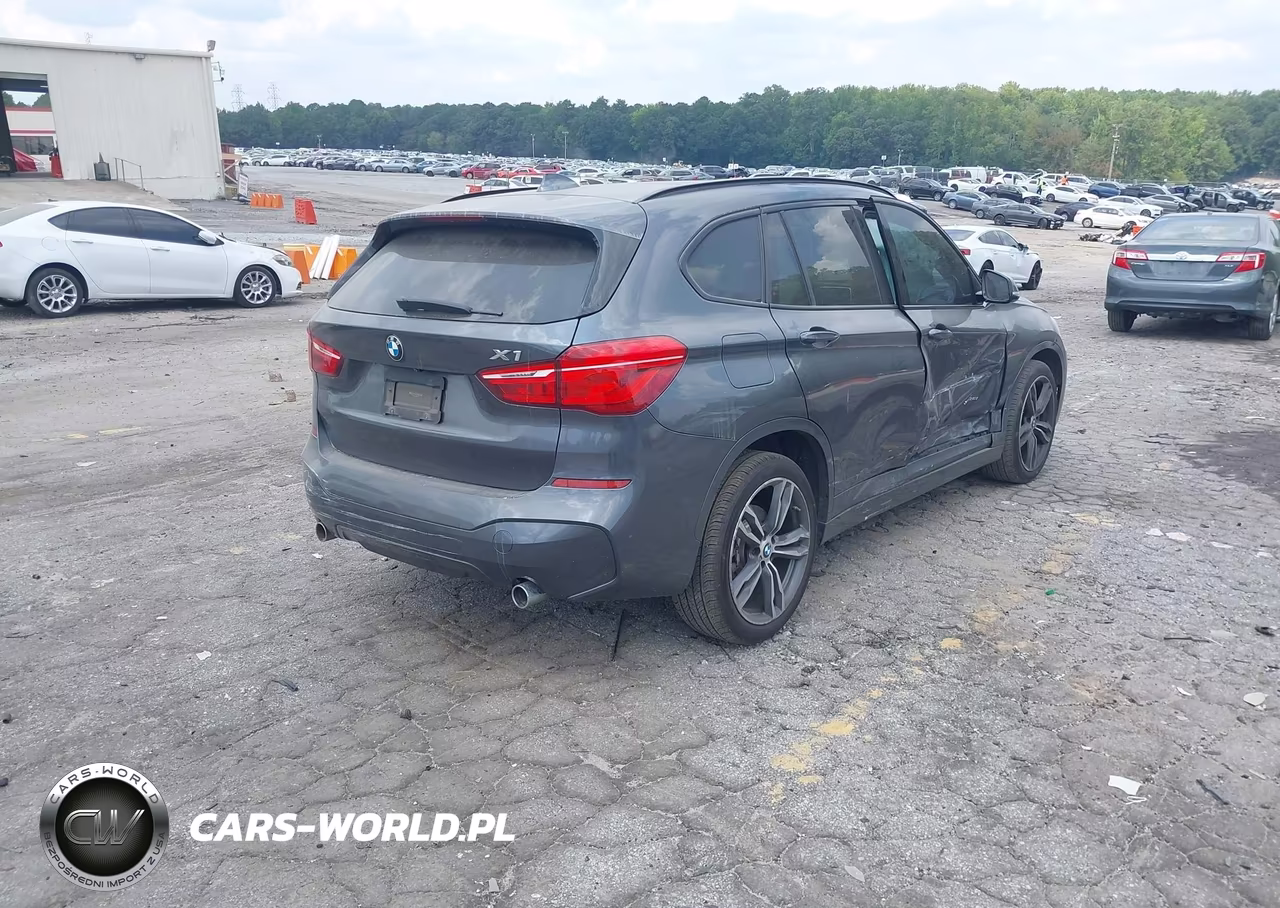 2018 BMW X1 Sdrive28I VIN:WBXHU7C36J5H38904 - 4