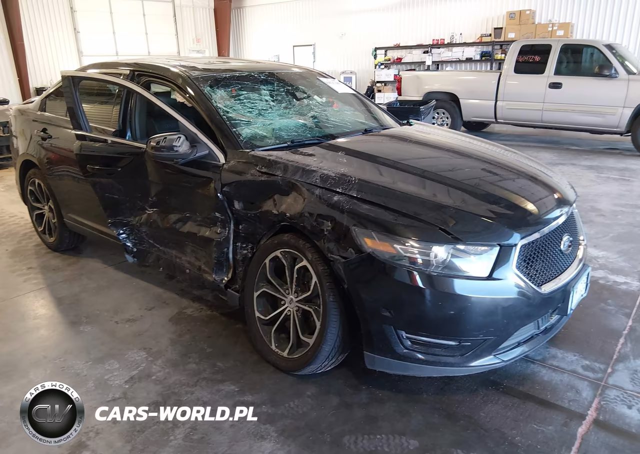 2013 Ford Taurus Sho