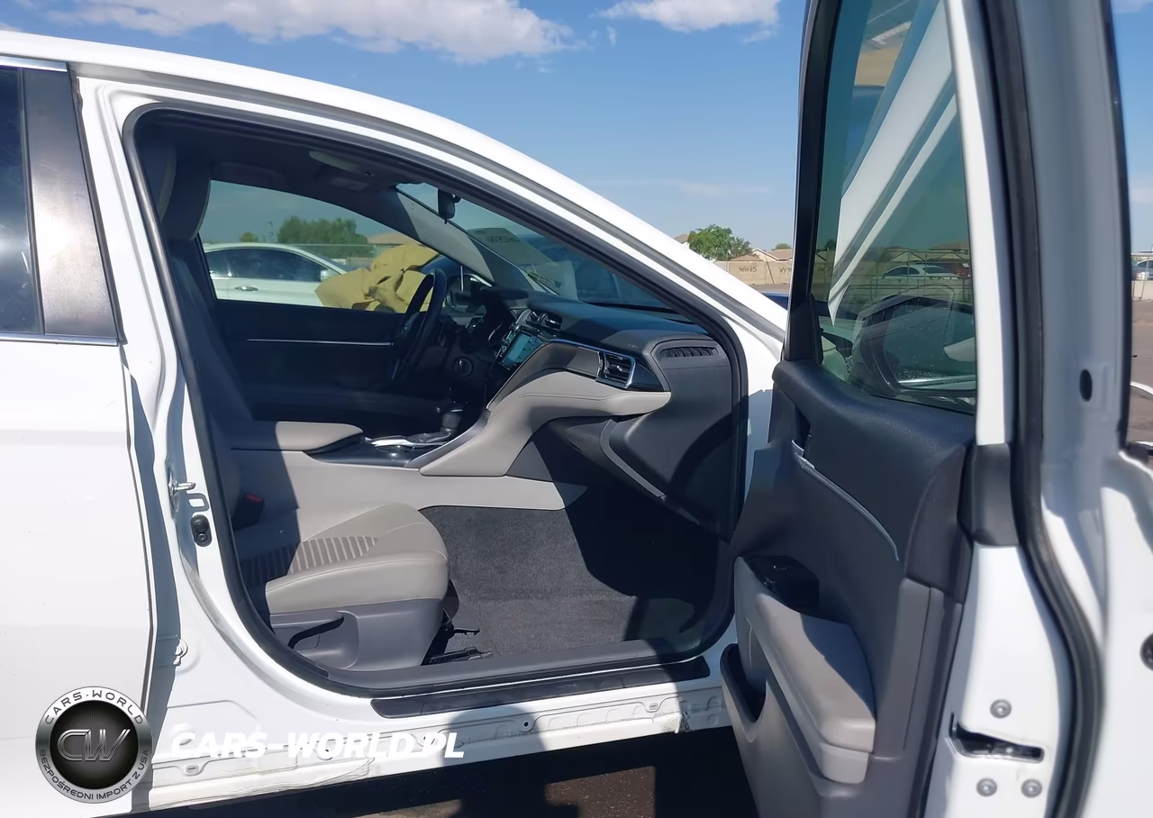 2018 Toyota Camry Se VIN:JTNB11HK4J3051644 - 5
