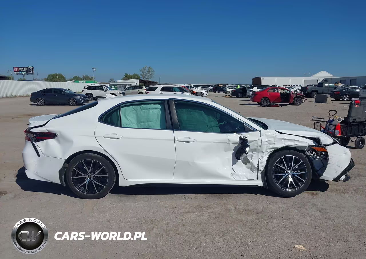 2022 Toyota Camry Se VIN:4T1T11AK6NU015551 - 13