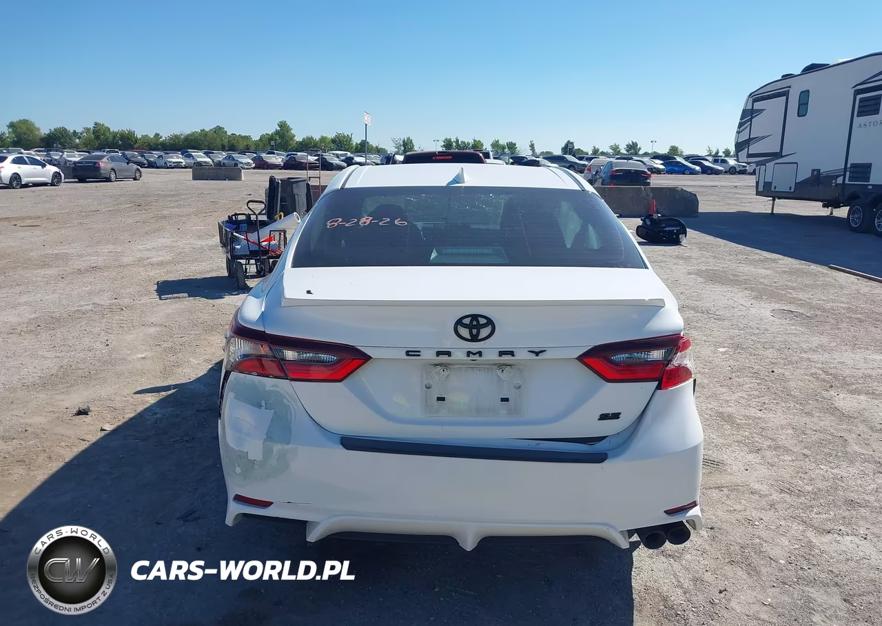 2022 Toyota Camry Se VIN:4T1T11AK6NU015551 - 16