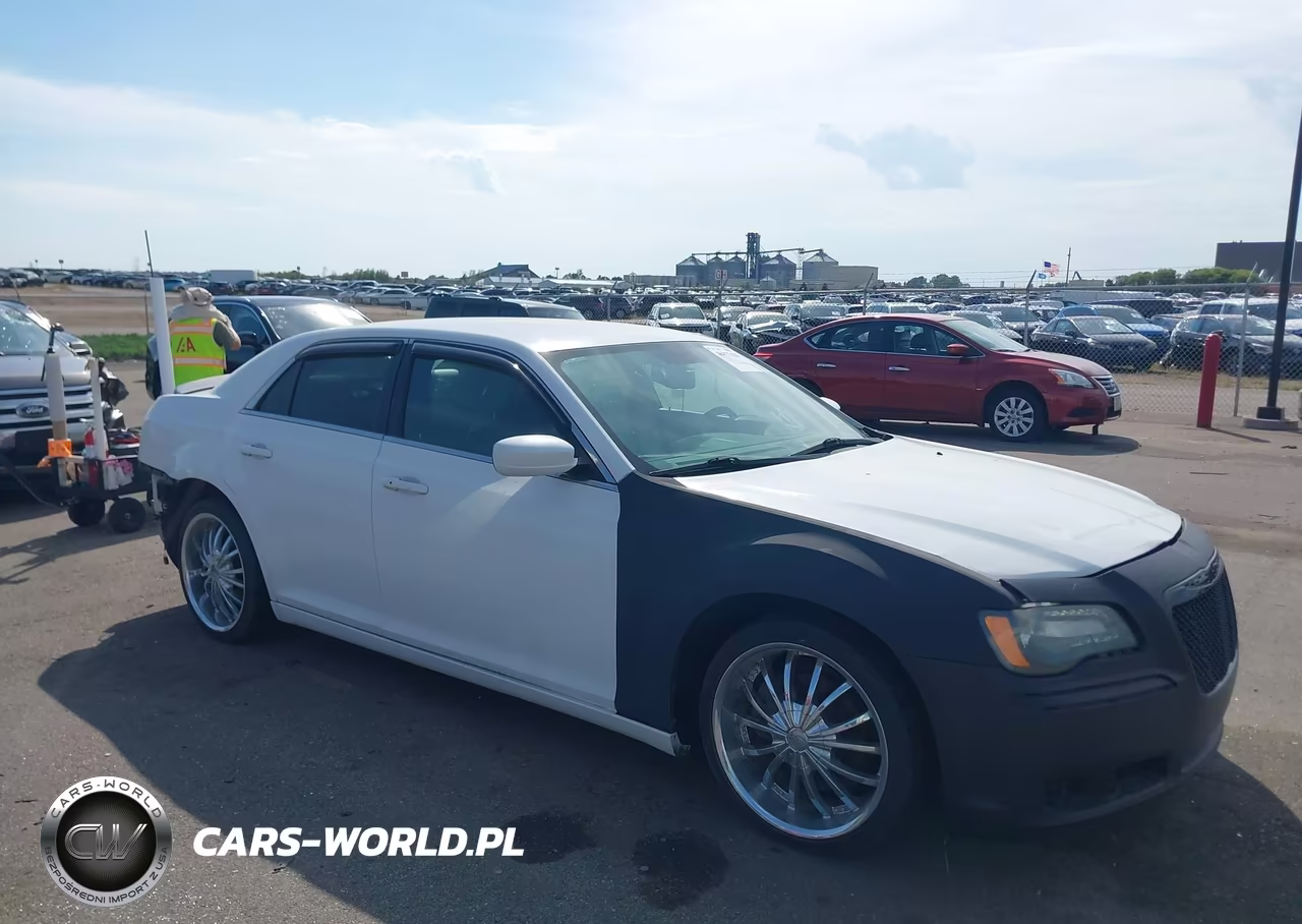 2013 Chrysler 300 Motown