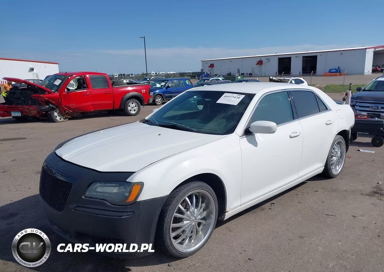 2013 Chrysler 300 Motown VIN:2C3CCAAG0DH534000 - 2