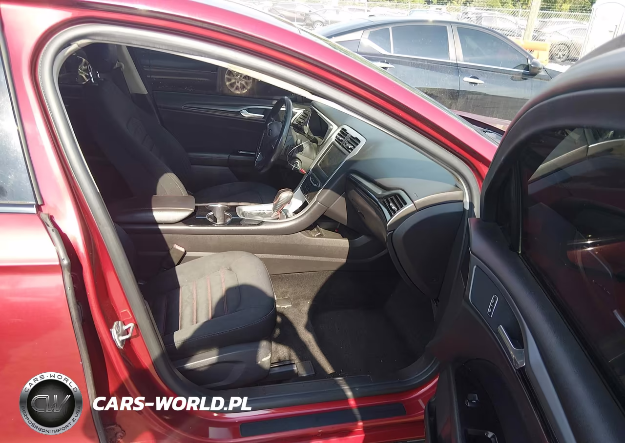 2014 Ford Fusion Se VIN:3FA6P0H91ER174049 - 5