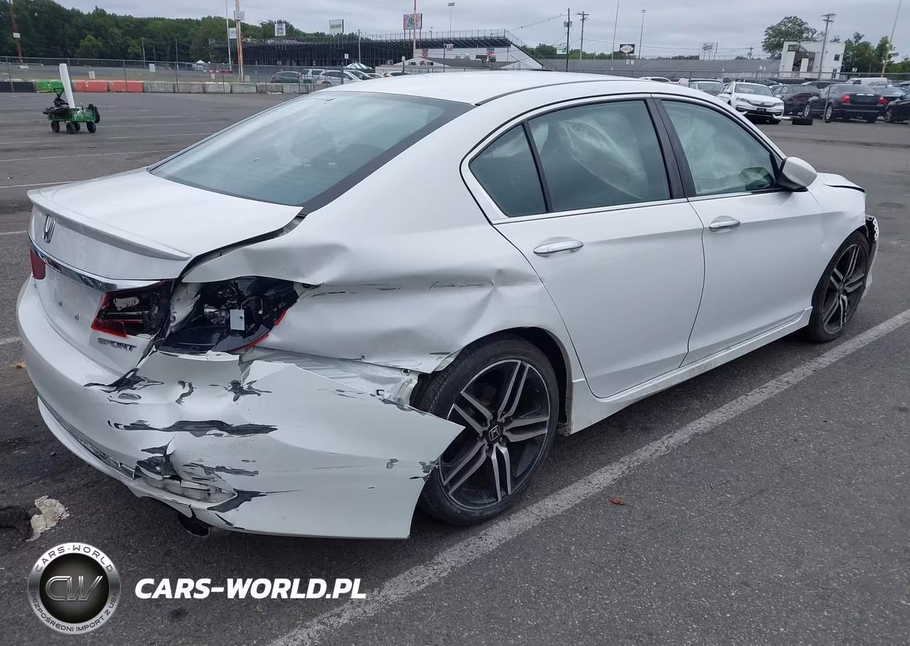 2017 Honda Accord Sport VIN:1HGCR2F53HA100490 - 4