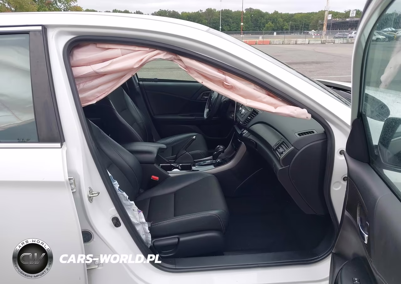 2017 Honda Accord Sport VIN:1HGCR2F53HA100490 - 5