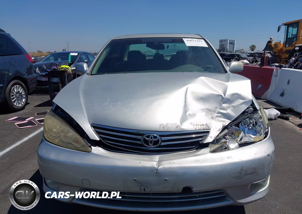 2005 Toyota Camry Xle V6 VIN:JTDBF32K450164947 - 13