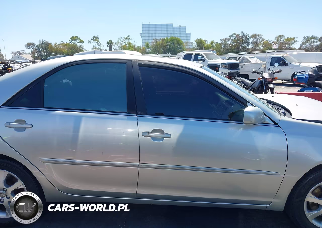 2005 Toyota Camry Xle V6 VIN:JTDBF32K450164947 - 14