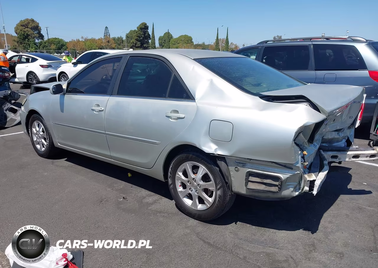 2005 Toyota Camry Xle V6 VIN:JTDBF32K450164947 - 3