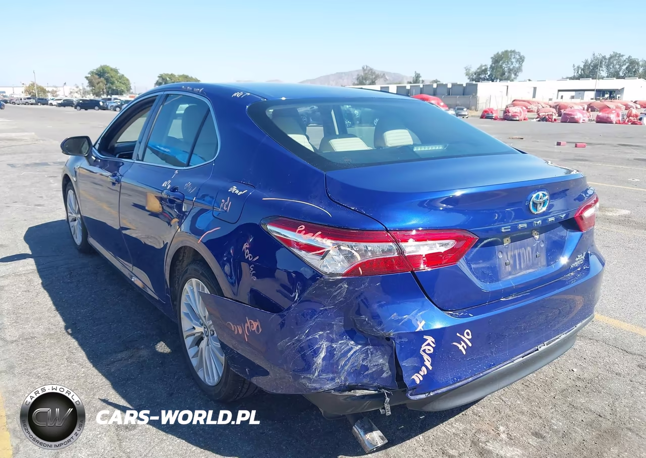 2018 Toyota Camry Hybrid Xle VIN:4T1B21HK6JU509613 - 6