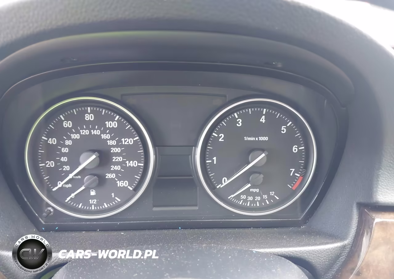 2009 BMW 328I VIN:WBAPH77579NM31465 - 16