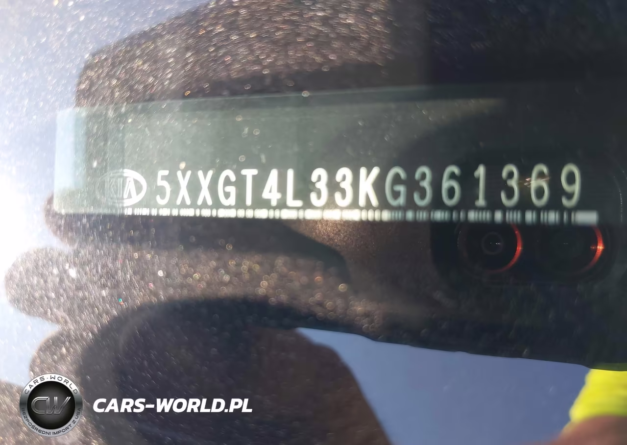 2019 Kia Optima Lx VIN:5XXGT4L33KG361369 - 18