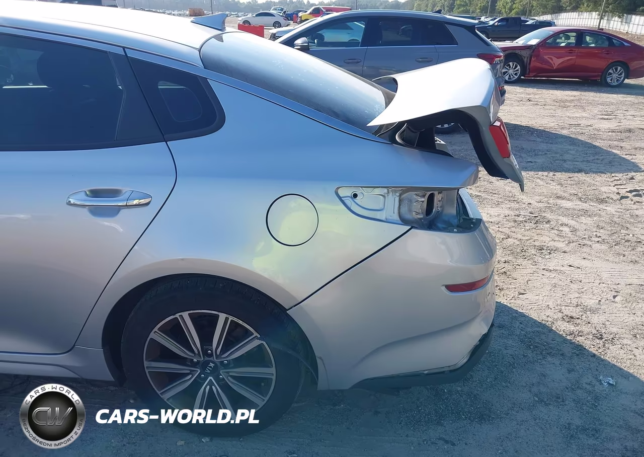 2019 Kia Optima Lx VIN:5XXGT4L33KG361369 - 19