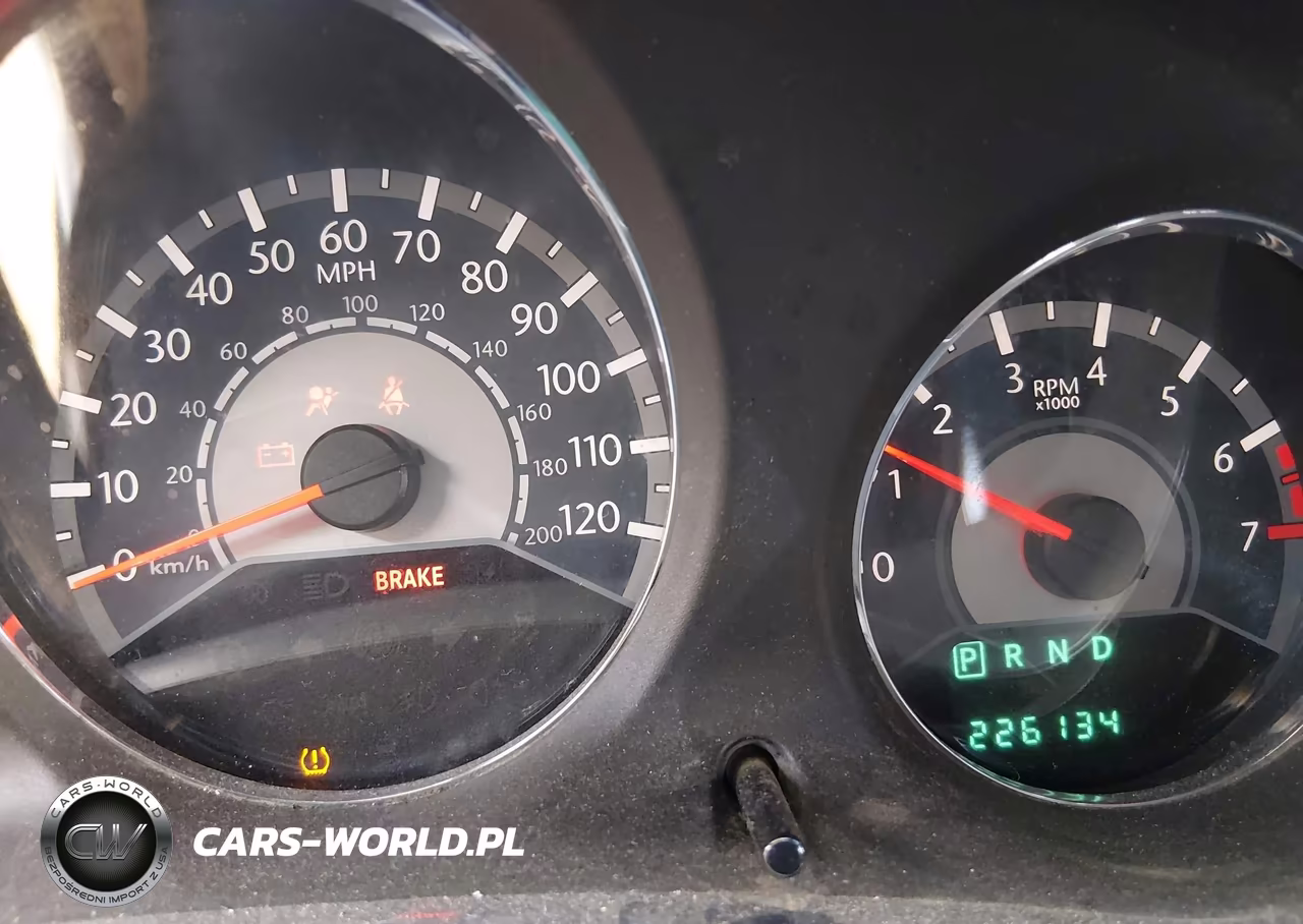 2012 Chrysler 200 Lx VIN:1C3CCBAB5CN273902 - 7