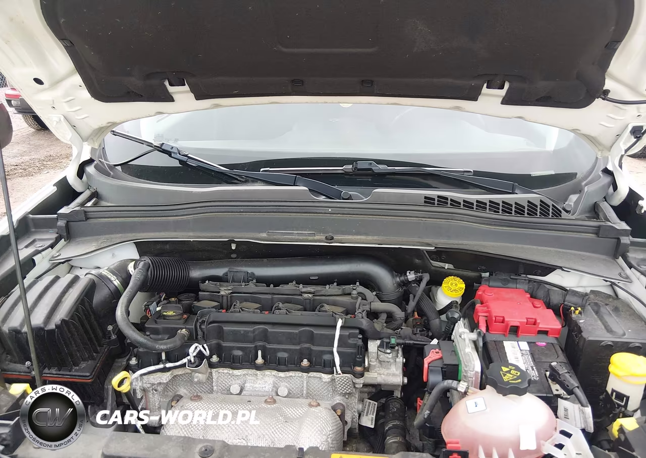 2019 Jeep Renegade Latitude 4X4 VIN:ZACNJBBB7KPK65778 - 10