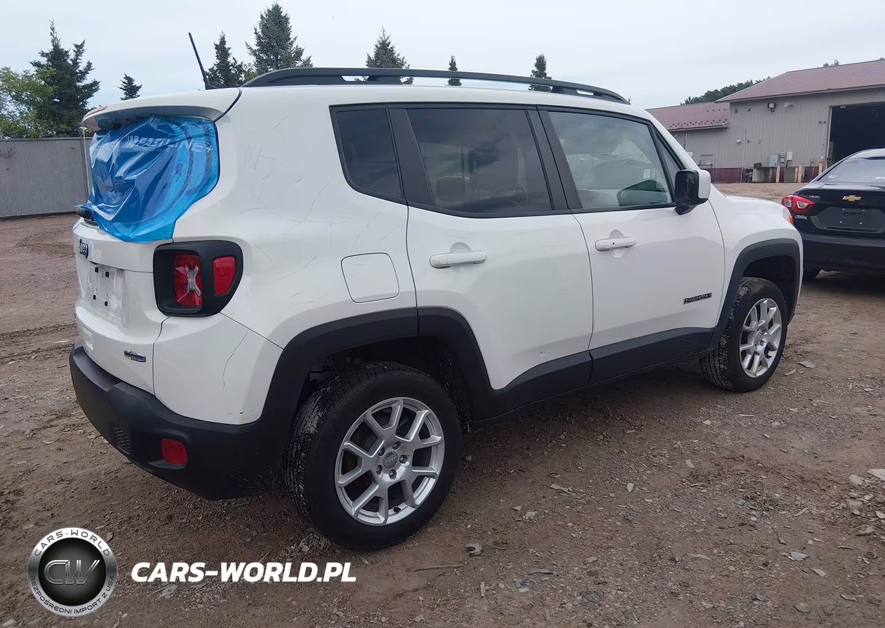 2019 Jeep Renegade Latitude 4X4 VIN:ZACNJBBB7KPK65778 - 4