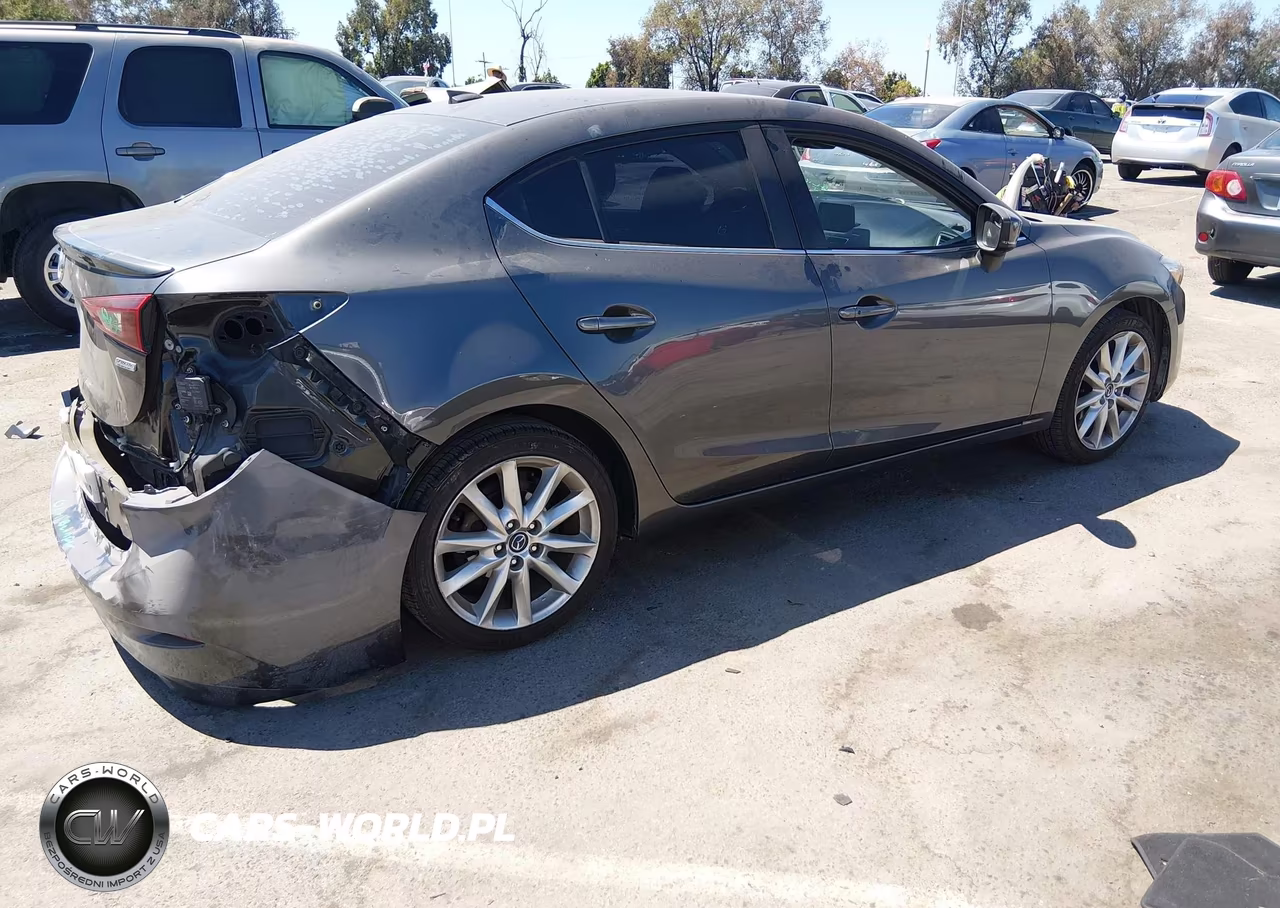 2017 Mazda Mazda3 Grand Touring VIN:JM1BN1W33H1120320 - 4