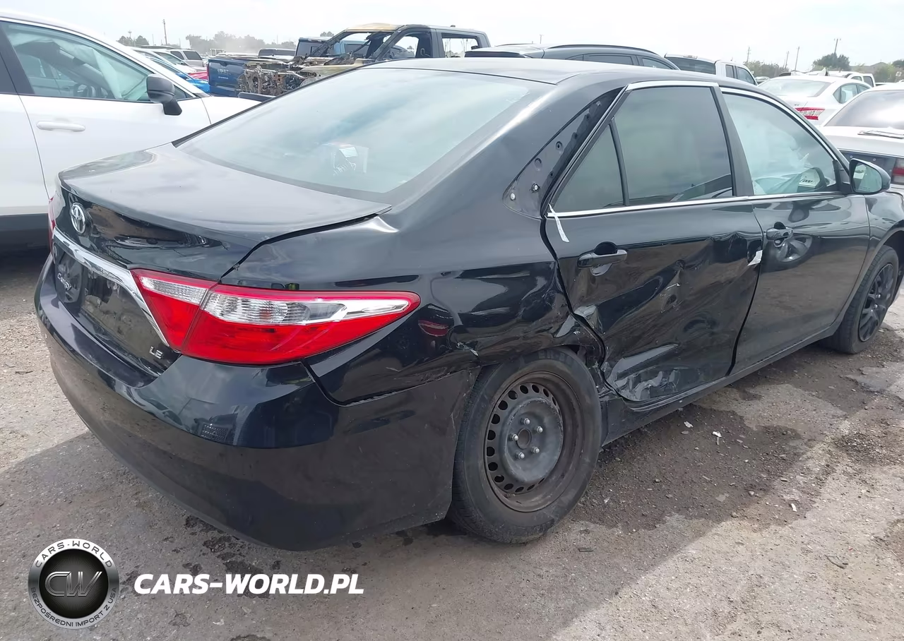 2017 Toyota Camry Le VIN:4T1BF1FK8HU409353 - 4