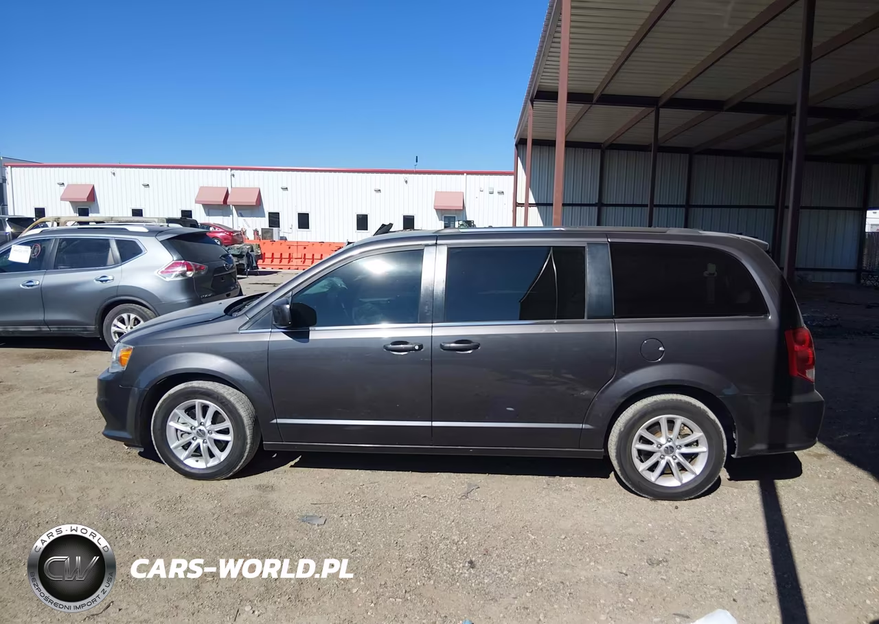 2018 Dodge Grand Caravan Sxt VIN:2C4RDGCG4JR239894 - 15