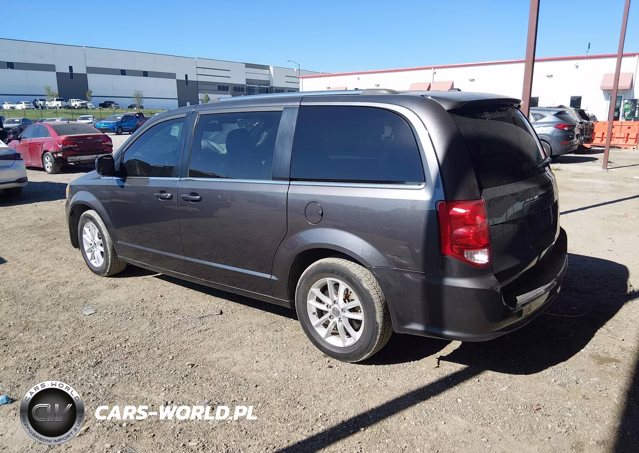 2018 Dodge Grand Caravan Sxt VIN:2C4RDGCG4JR239894 - 3