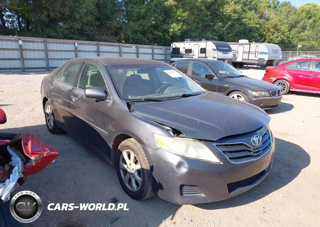 2011 Toyota Camry Le V6