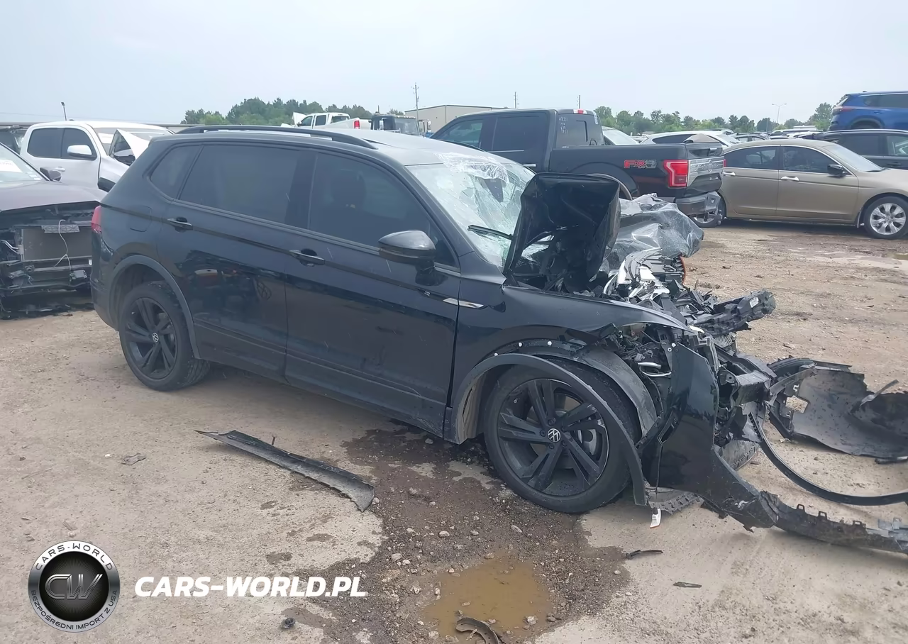 2024 Volkswagen Tiguan 2.0T Se R-Line Black