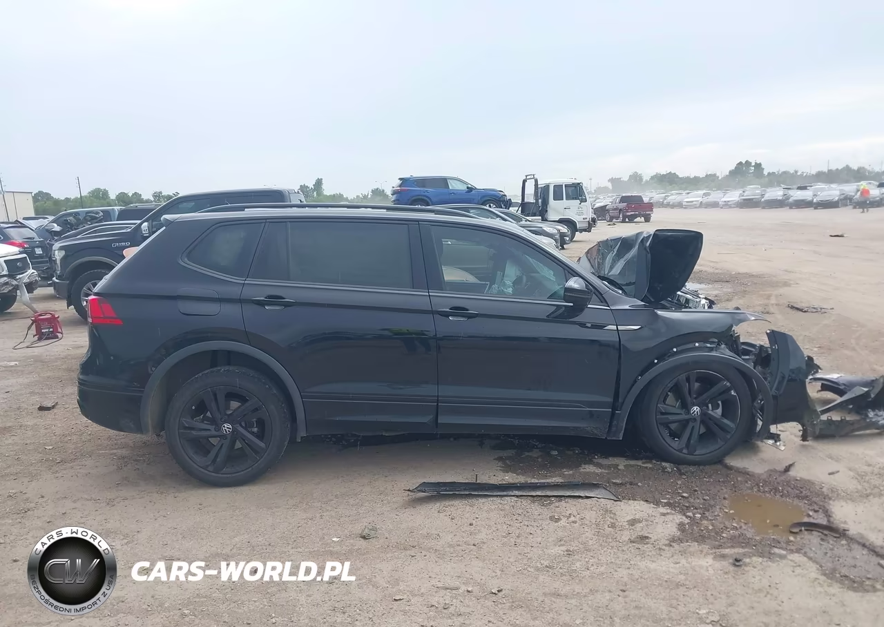 2024 Volkswagen Tiguan 2.0T Se R-Line Black VIN:3VVCB7AX6RM073705 - 13
