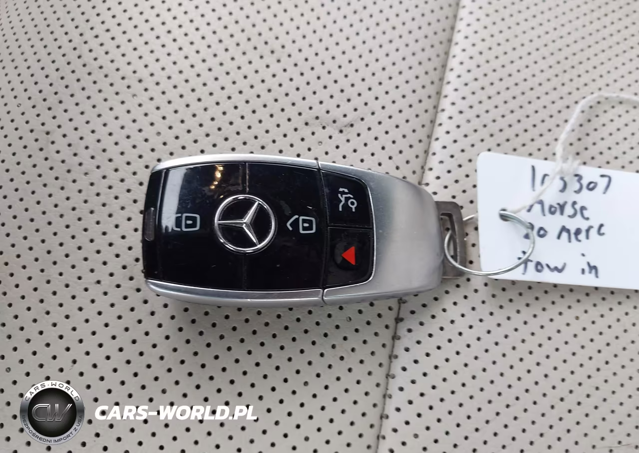 2020 Mercedes-Benz E 350 VIN:WDDZF8DB9LA700829 - 11