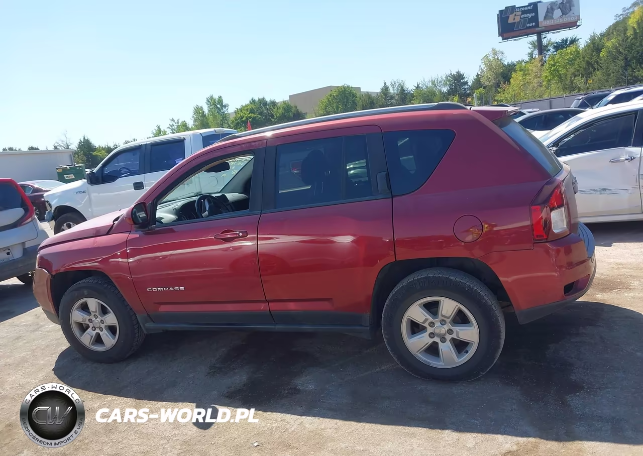 2016 Jeep Compass Latitude VIN:1C4NJCEB4GD785155 - 14