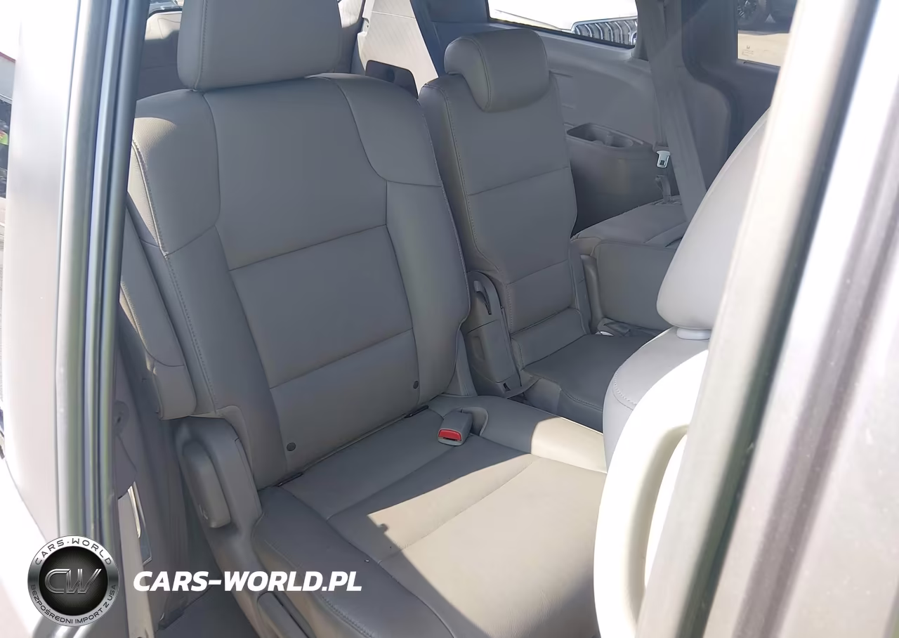 2016 Honda Odyssey Ex-L VIN:5FNRL5H65GB084364 - 8