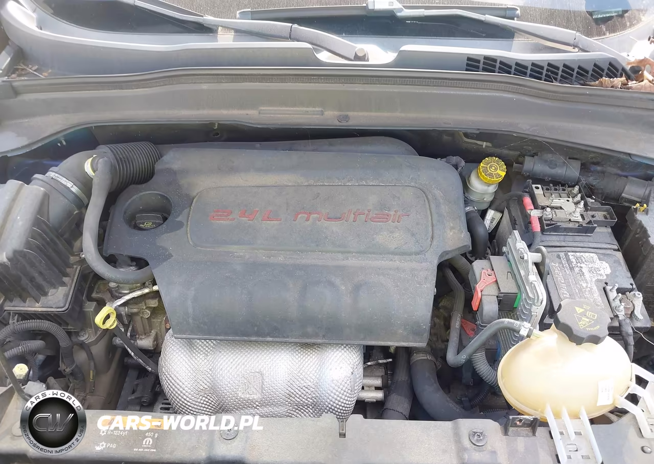 2016 Jeep Renegade Sport VIN:ZACCJBATXGPD34670 - 10