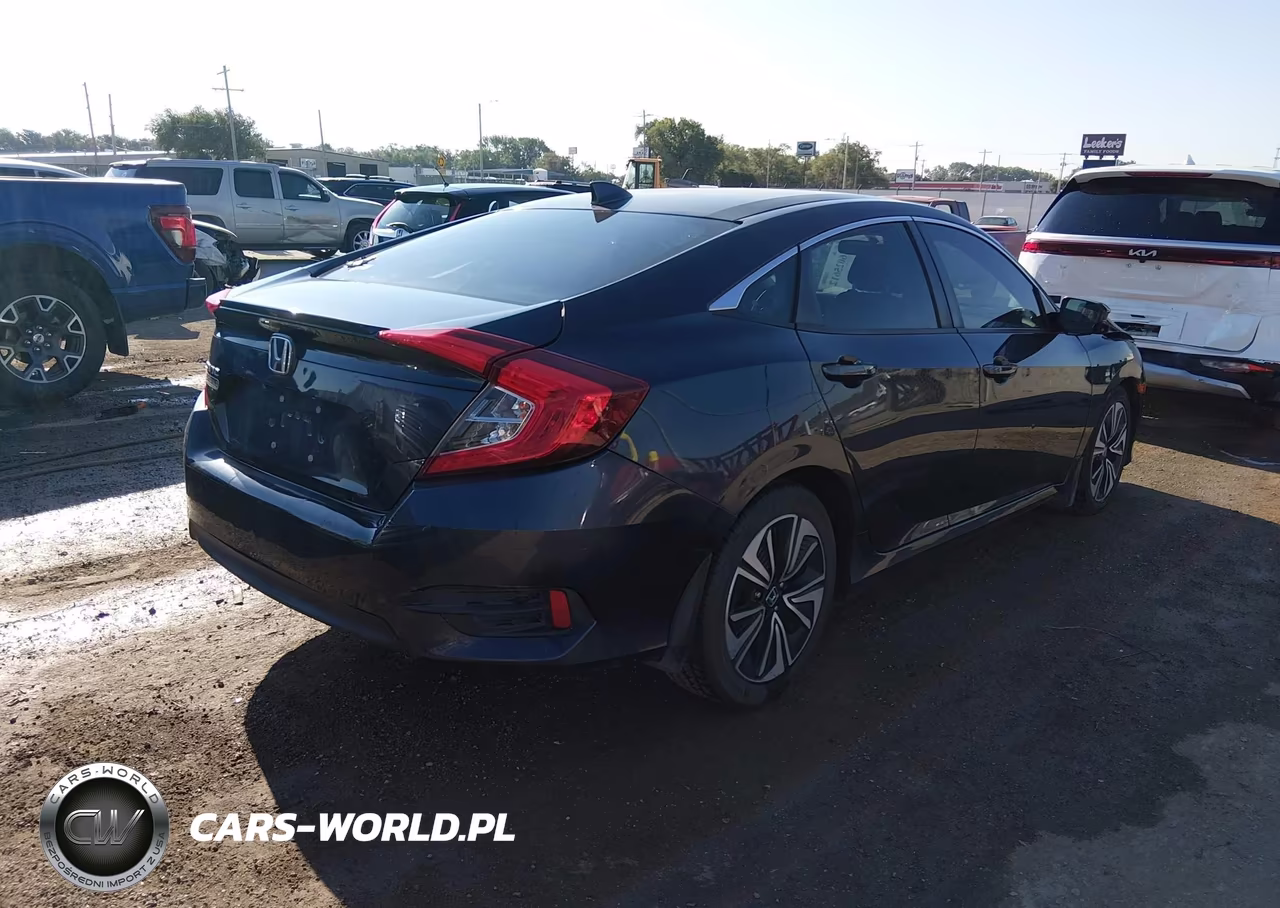2018 Honda Civic Ex-T VIN:2HGFC1F38JH646152 - 4