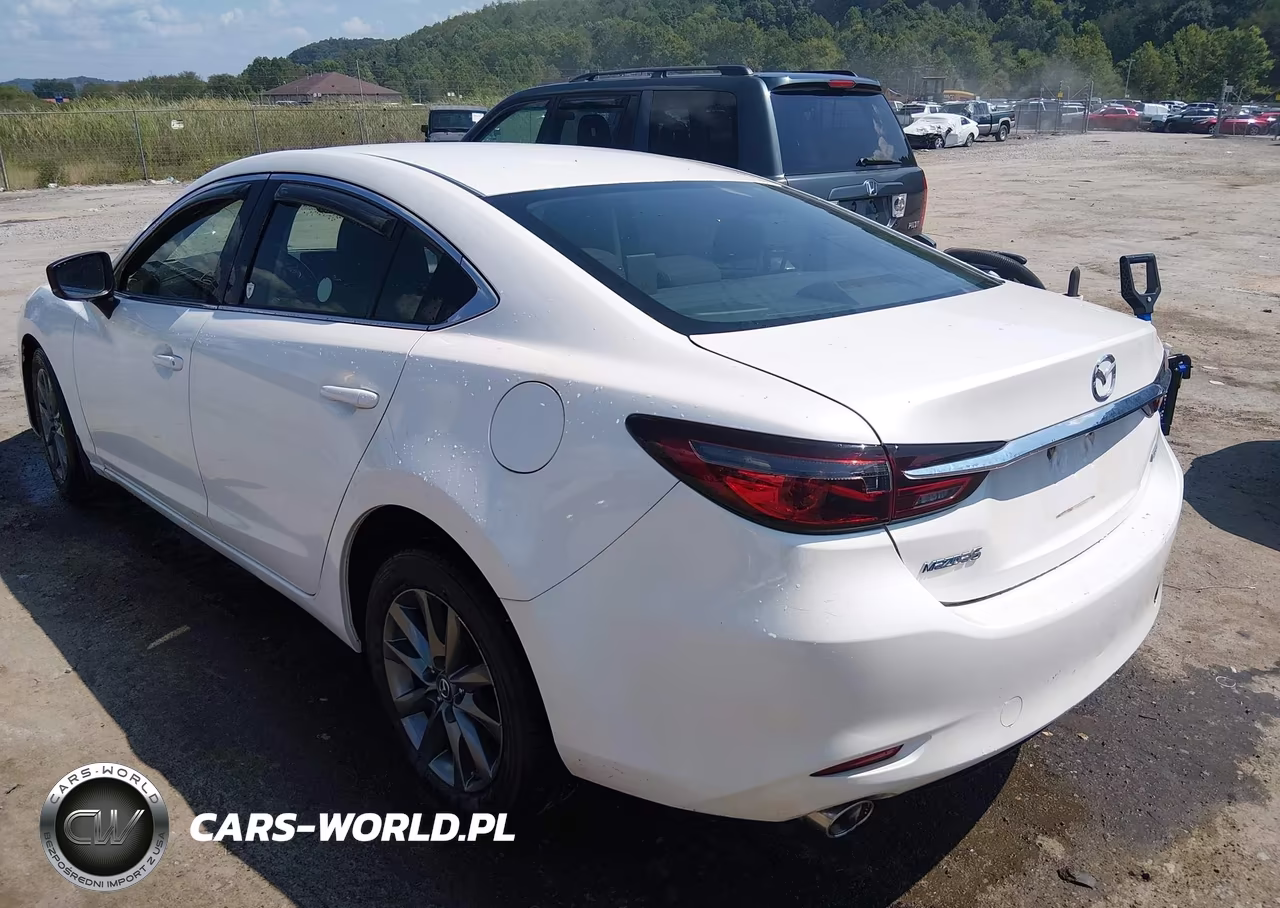 2018 Mazda Mazda6 Sport VIN:JM1GL1UM1J1330167 - 3